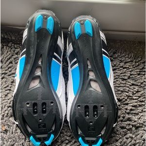 Garneau Women’s biking shoes. Tri X Speed.